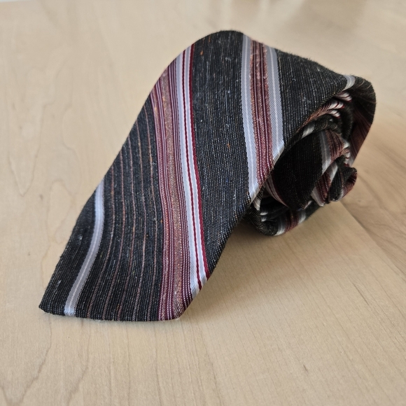 🇫🇷Dior Elegant Black and Red Striped Tie - Picture 3 of 6